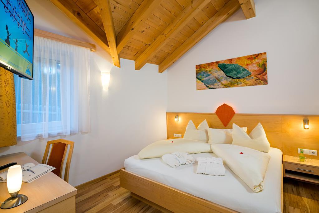 Aparthotel Alpendiamant Serfaus Wachter Gmbh Εξωτερικό φωτογραφία