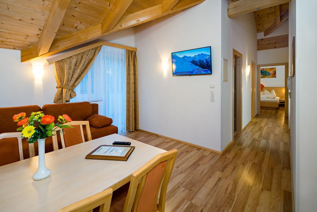 Aparthotel Alpendiamant Serfaus Wachter Gmbh Εξωτερικό φωτογραφία